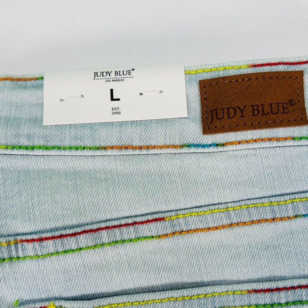 Judy Blue Jean Shorts Womens Size M or L Mid Rise Light Wash Rainbow Stitching - Picture 9 of 13